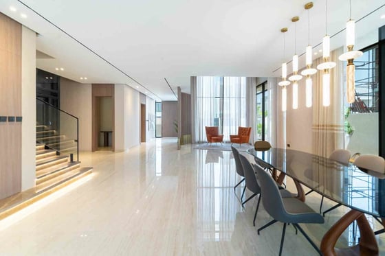 Custom Built | Private Pool | Fully Upgraded, picture 3