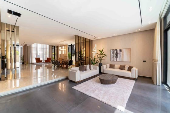 Custom Built | Private Pool | Fully Upgraded, picture 4