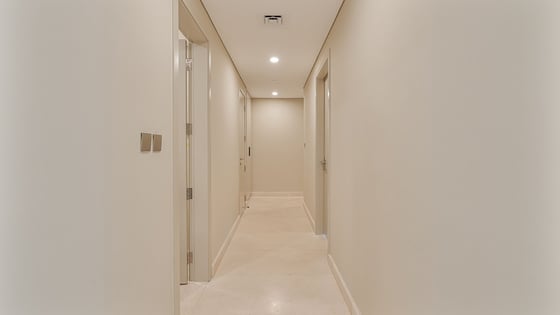 Luxurious unit in Bluewaters with Burj Arab view, picture 7