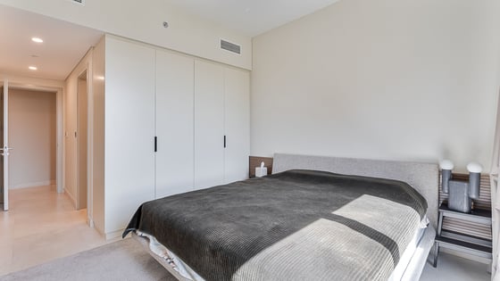 Luxurious unit in Bluewaters with Burj Arab view, picture 16