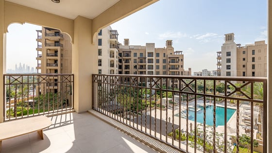 Luxurious unit in Bluewaters with Burj Arab view, picture 25