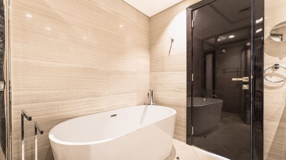 Standalone vacant villa in Damac Hills with pool backing, picture 20