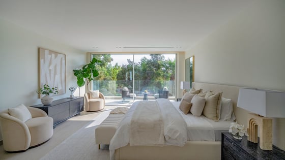 Golf Course Views | Luxury 6 Bed Villa, picture 17