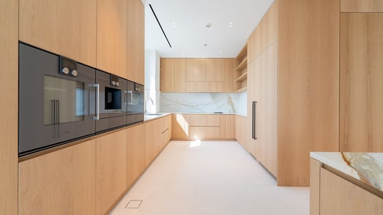 Spectacular Duplex Penthouse in Dubai Marina, picture 12