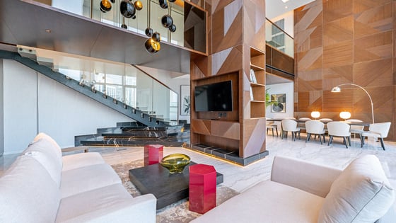 Luxury penthouse in Business Bay with Burj Khalifa view, picture 1