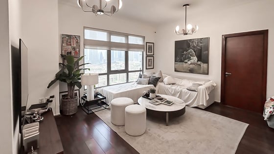 Vacant apartment in Downtown with Burj Khalifa view, picture 4