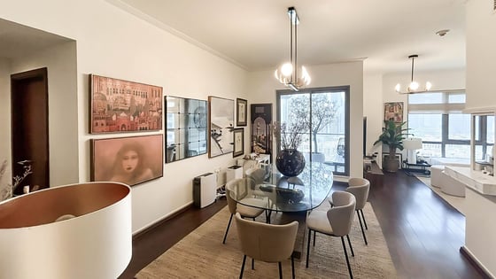 Vacant apartment in Downtown with Burj Khalifa view, picture 2