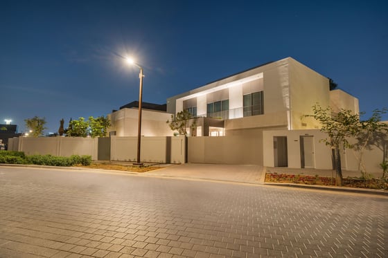Brand New 6 Bedroom Custom Mansion, Emerald Hills, picture 68