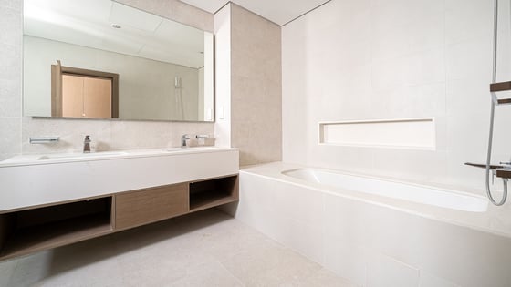 Contemporary villa in MBR City near to lagoon, picture 20