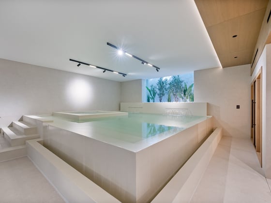 Refined Golf Course Villa with Stunning Amenities, picture 16