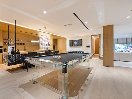 Refined Golf Course Villa with Stunning Amenities, picture 14