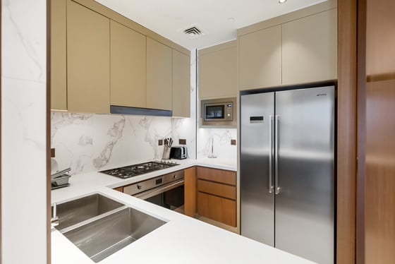 ** Vacant  |  High Floor  |  Prime Location **, picture 6