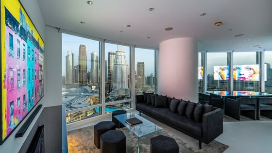 Rare and Elegant Apartment at the Burj Khalifa, picture 2