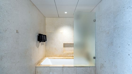 Rare and Elegant Apartment at the Burj Khalifa, picture 19