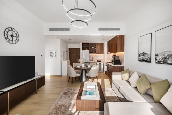 Fully Furnished | Sea and Burj Khalifa Views, picture 7