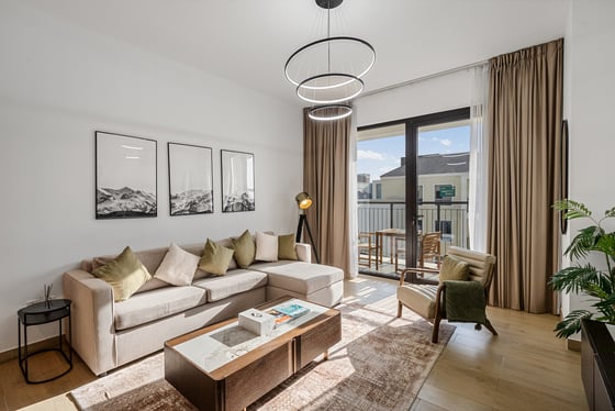 Fully Furnished | Sea and Burj Khalifa Views, picture 1
