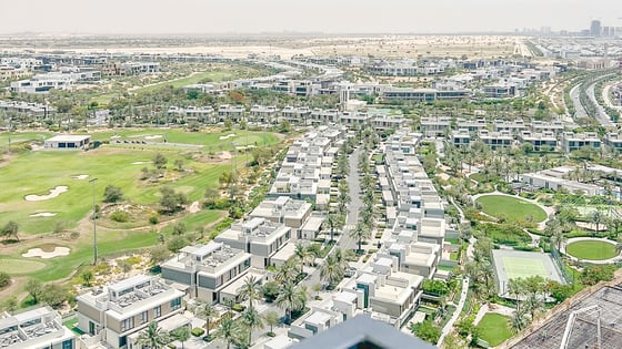 Corner apartment in Dubai Hills with golf and burj view, picture 16