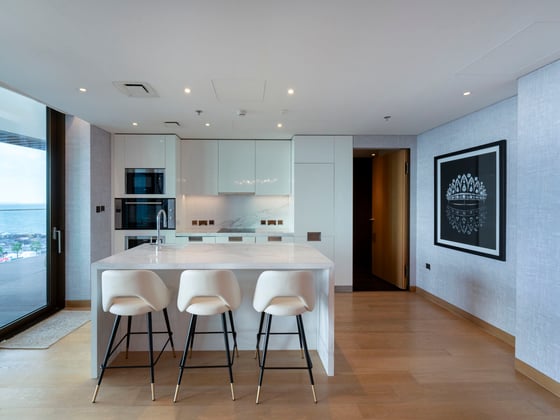 Exclusive Bulgari Apartment with Stunning Sea Views and Fully Furnished, picture 5