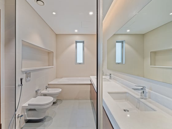 Skyline Luxury | 5 Bedrooms | Exquisite Amenities, picture 20