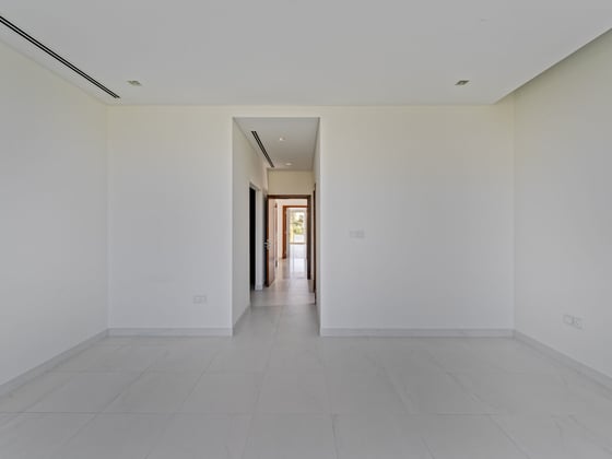 Skyline Luxury | 5 Bedrooms | Exquisite Amenities, picture 14