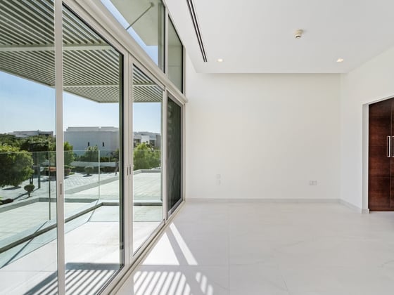 Skyline Luxury | 5 Bedrooms | Exquisite Amenities, picture 12