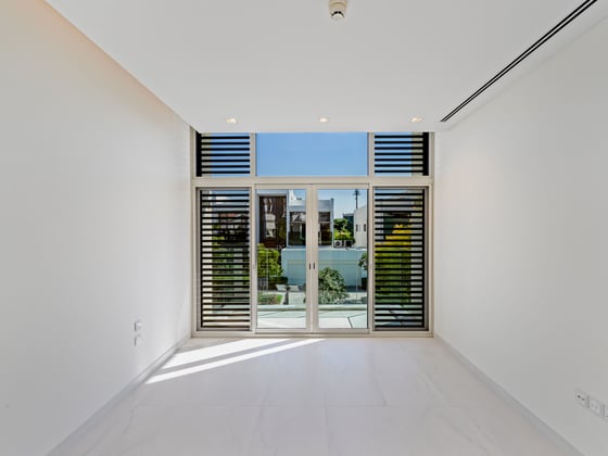 Skyline Luxury | 5 Bedrooms | Exquisite Amenities, picture 9