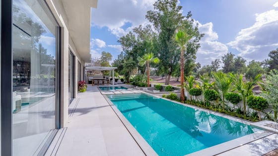Refined Villa in Jumeirah Golf Estates, picture 29