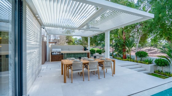 Refined Villa in Jumeirah Golf Estates, picture 27