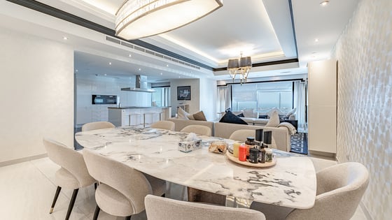 Luxurious apartment in Dubai Marina with a huge layout, picture 5