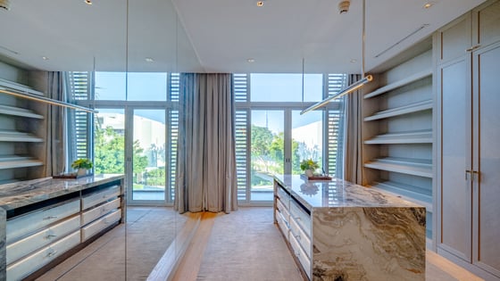 Refined Family-Friendly Villa in District One, picture 24