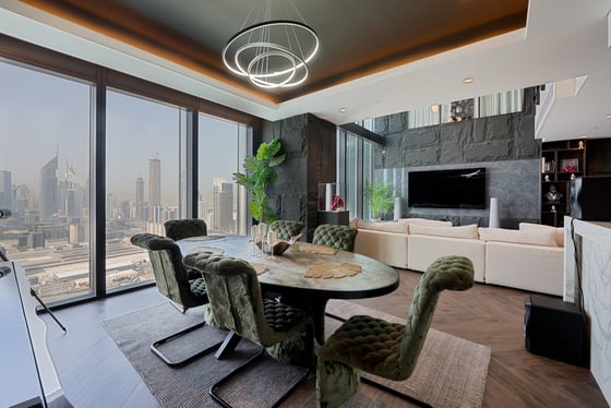 Luxurious 2BR Unit | High Floor | Skyline View, picture 10