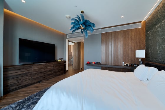 Luxurious 2BR Unit | High Floor | Skyline View, picture 13