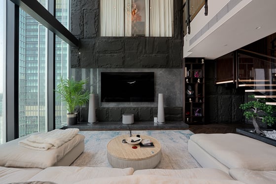 Luxurious 2BR Unit | High Floor | Skyline View, picture 6