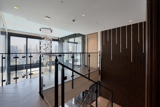Luxurious 2BR Unit | High Floor | Skyline View, picture 5