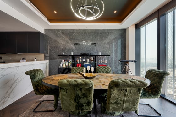 Luxurious 2BR Unit | High Floor | Skyline View, picture 7
