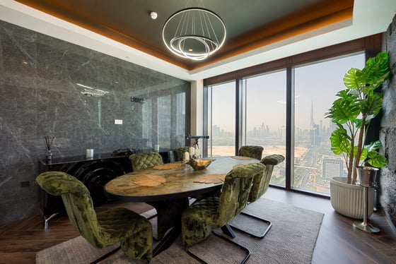 Luxurious 2BR Unit | High Floor | Skyline View, picture 9