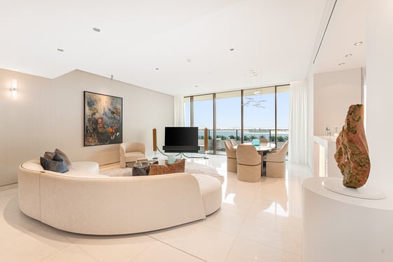 Secure The Best Price 2BR Palm View In The Market, picture 5