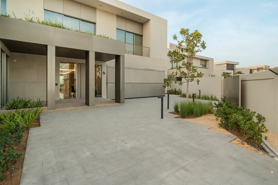 Brand New 6 Bedroom Custom Mansion, Emerald Hills, picture 63