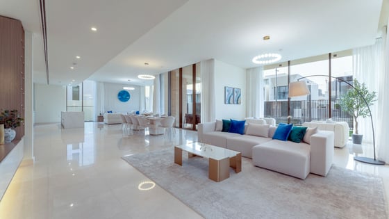Fully Furnished Family-Friendly Dubai Hills Villa, picture 3
