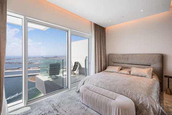 Furnished | Palm and Bluewaters View | High Floor, picture 18