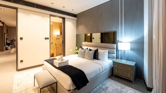 Stylish penthouse in Dubai Marina with infinity pool, picture 8