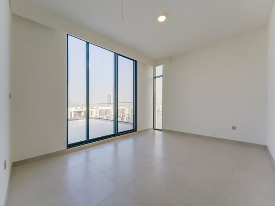 Landscaped |  Modern  Luxury  | Single Row, picture 11