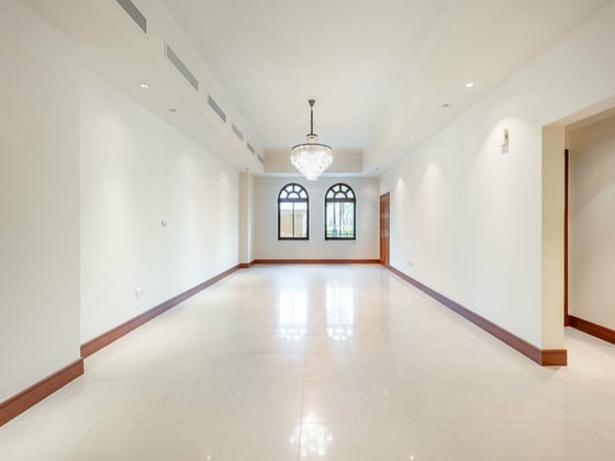 Prime location | Spacious | Elegant | Maids Room, picture 2