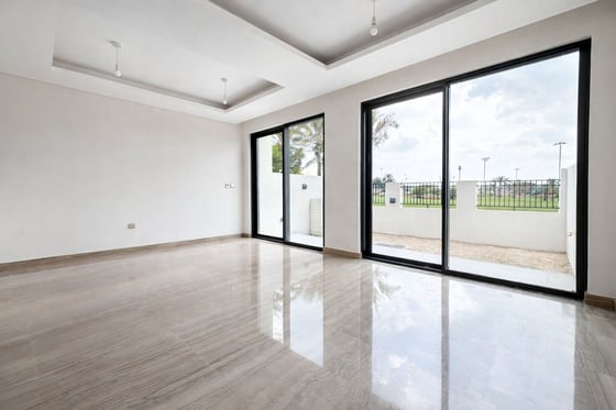 Single Row | Golf View | Family Community, picture 4