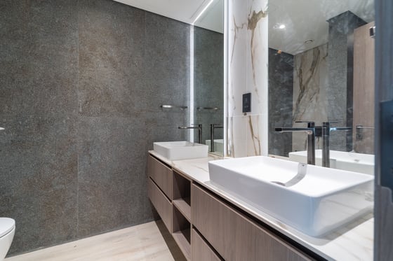 Fabulous Villa Views | Brand New |No Agents Please, picture 16