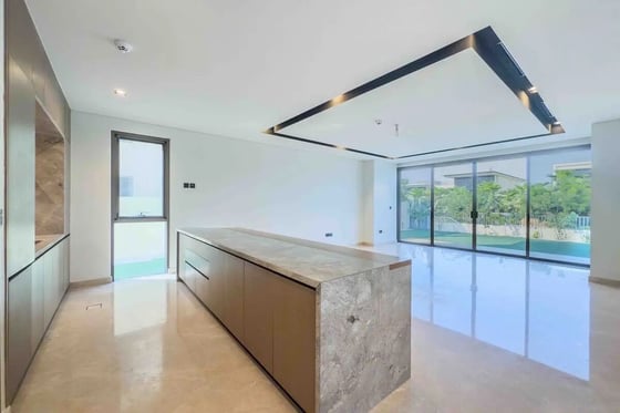 Elegant 5-Bedroom Standalone Villa with Generous Living Spac, picture 7
