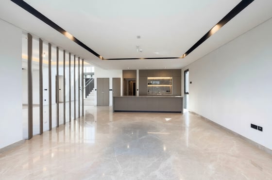 Elegant 5-Bedroom Standalone Villa with Generous Living Spac, picture 8