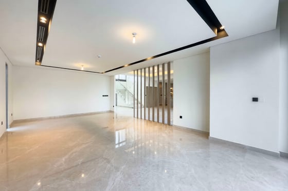 Elegant 5-Bedroom Standalone Villa with Generous Living Spac, picture 6