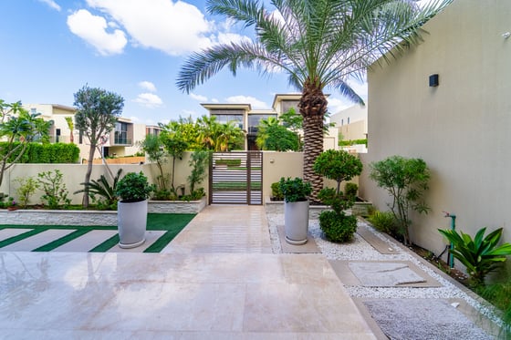 Elegant 5-Bedroom Standalone Villa with Generous Living Spac, picture 23