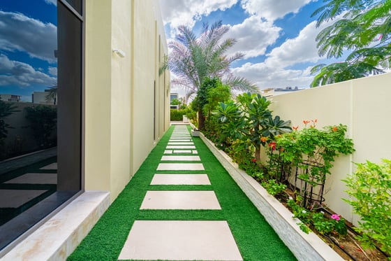 Elegant 5-Bedroom Standalone Villa with Generous Living Spac, picture 22